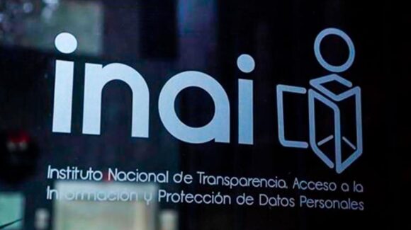Plataforma del INAI estaba llena de virus y enlaces a comercios online y casinos, revela Anticorrupción