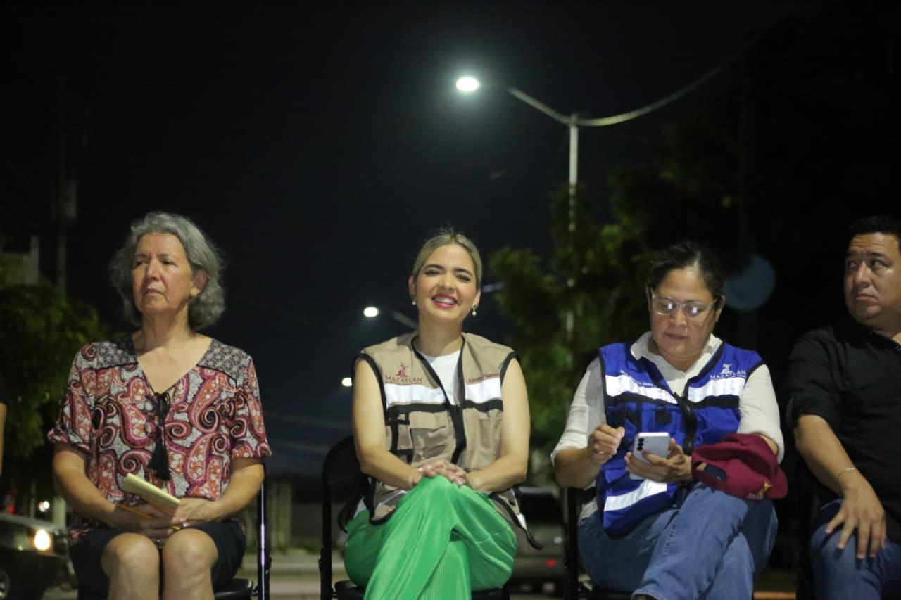 luminarias led en colonia de mazatlan sin