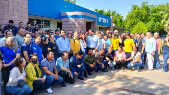 Maestros de la UAS en Guamúchil invitan a concientizar sobre la reingeniería y a participar en la consulta