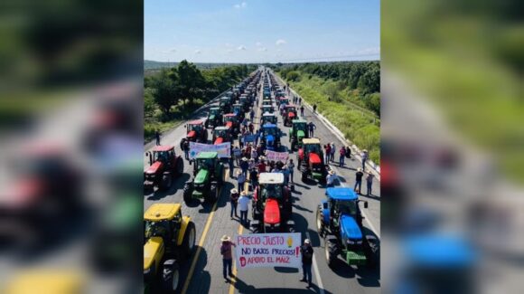 Campesinos liberan bloqueo en caseta de San Miguel Zapotitlán, Ahome; buscan reunión con Sheinbaum, Hacienda y Agricultura