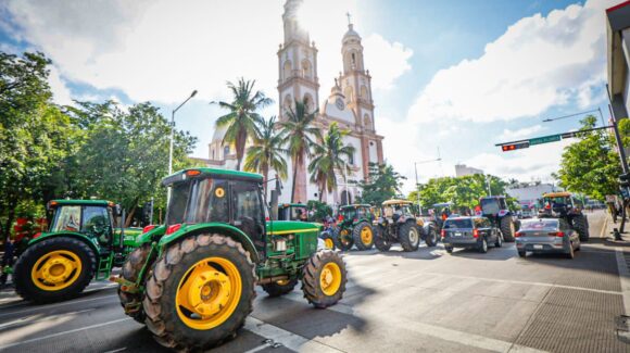Arranca en Culiacán, Sinaloa paro nacional por rescate al campo; marcharán a Palacio de Gobierno