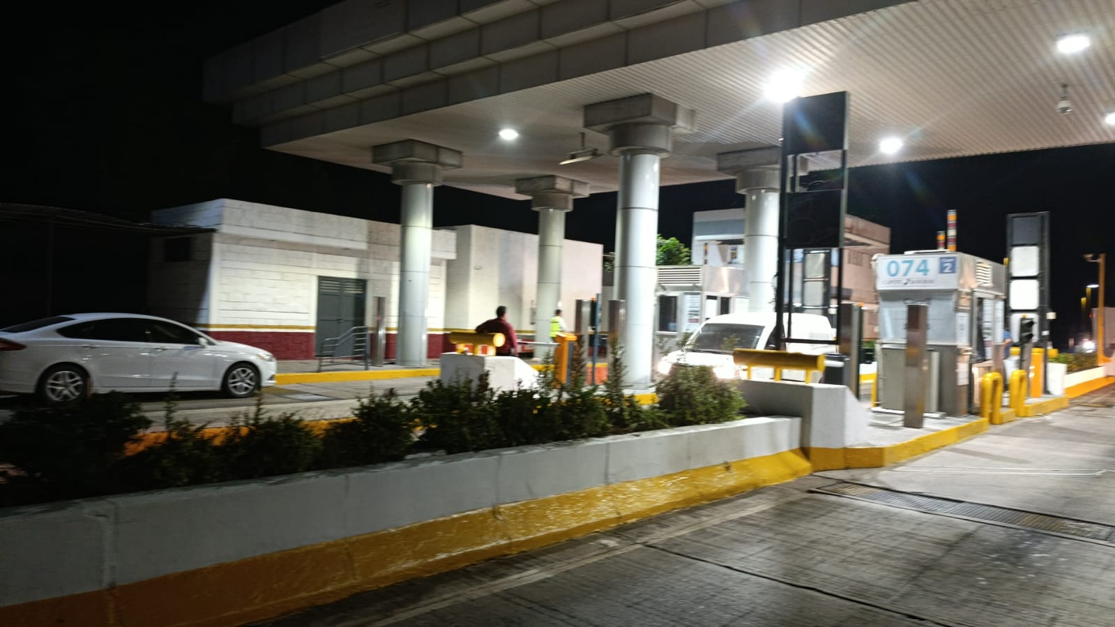 Productores montan guardia nocturna en Cuatro Caminos, Guasave, Sin.