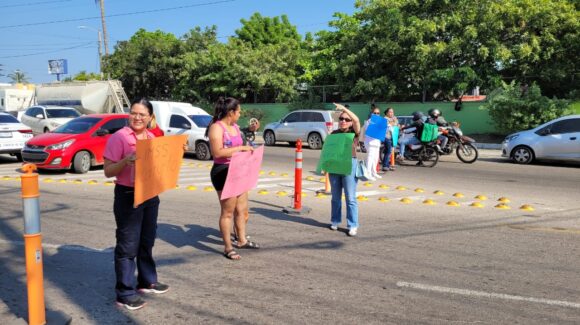 Acusan al IMSS de corrupción por cerrar arbitrariamente la guardería Baby IMAA en Mazatlán, Sinaloa