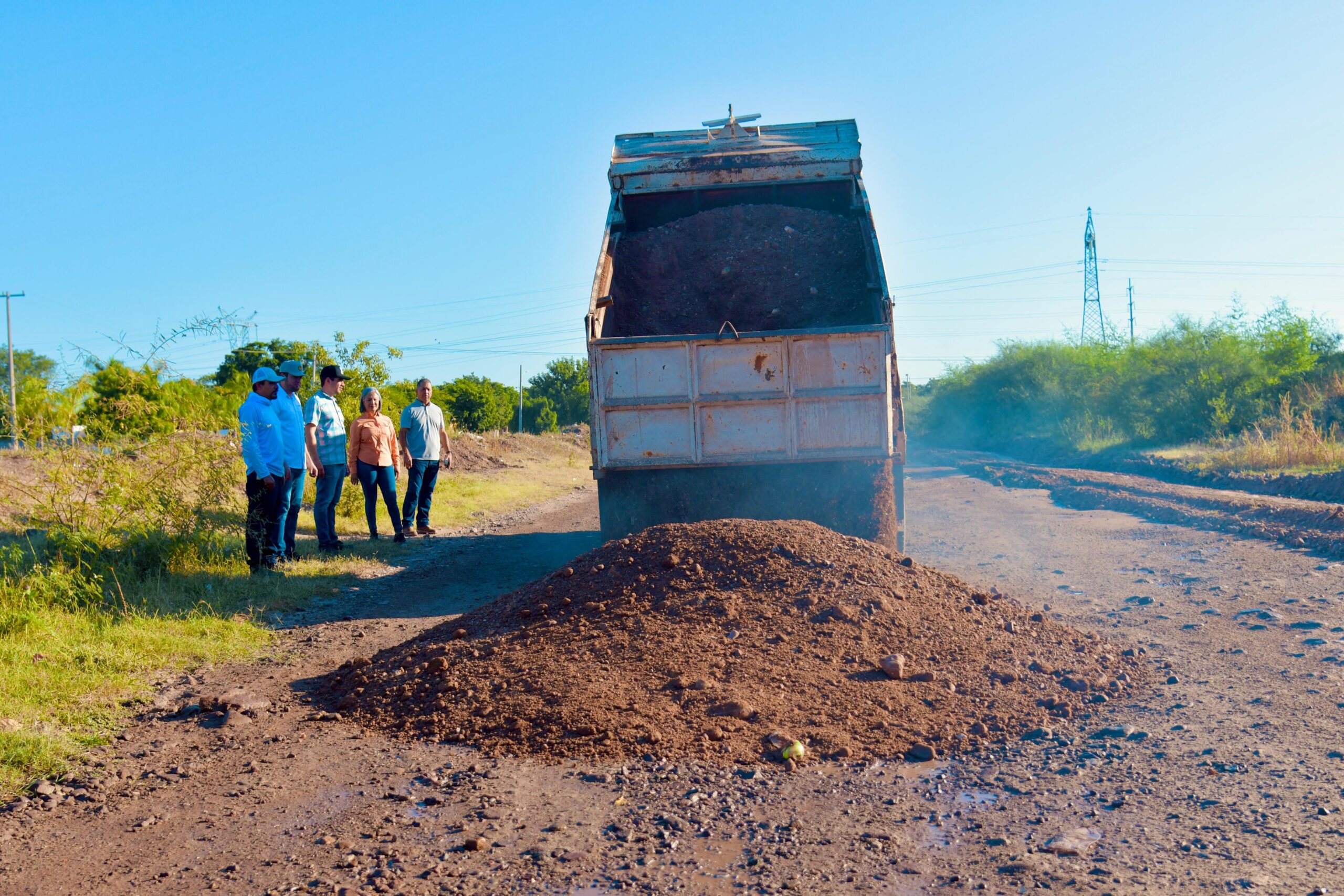 mantenimiento de calles en salvador alvarado
