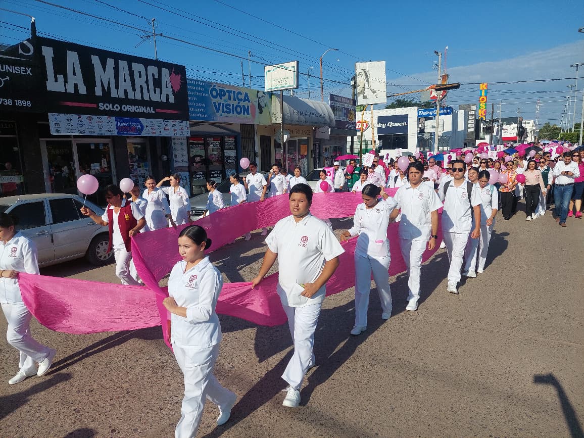 marcha rosa en Salvador Alvarado