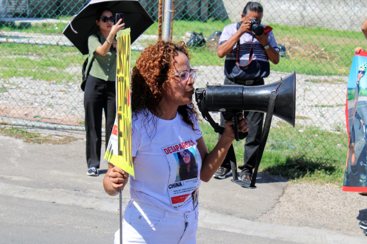 Marcha por jóvenes desaparecidos en Mazatlán