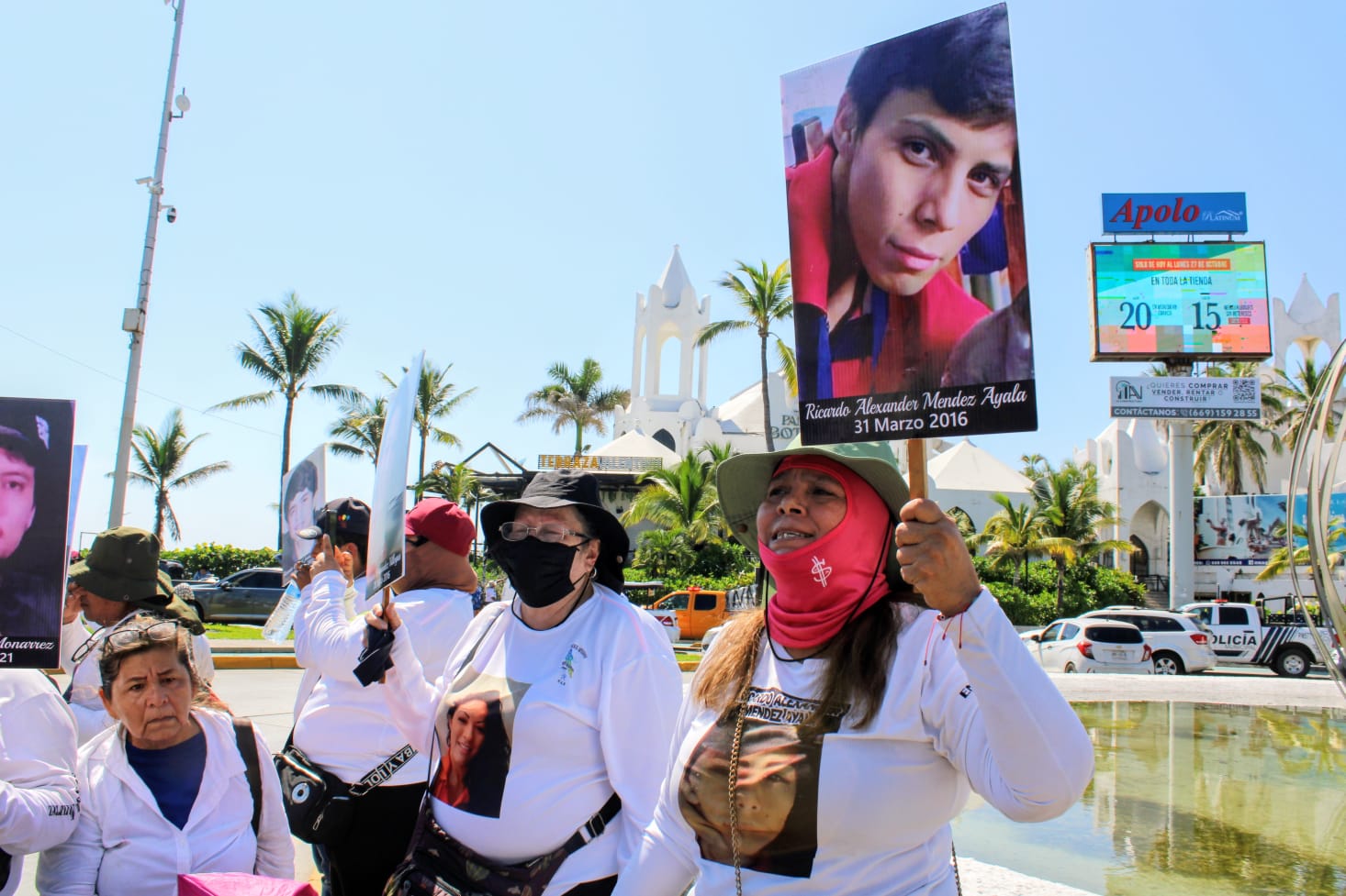 Marcha por jóvenes desaparecidos en Mazatlán
