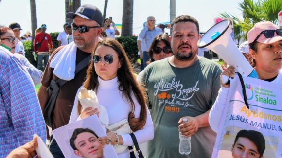 Fiscalía de Sinaloa rechaza negligencia en caso Carlos Emilio y asegura que investigación sigue activa pese a Carnaval