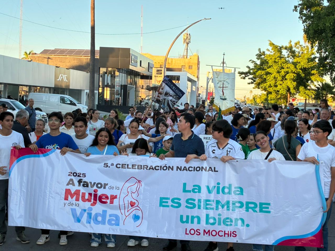 Marcha Nacional por la Mujer, la Vida y la Paz en Los Mochis