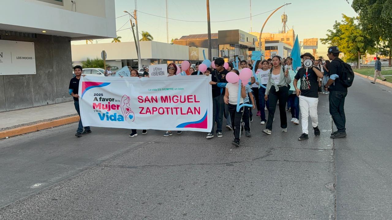 Marcha Nacional por la Mujer, la Vida y la Paz en Los Mochis