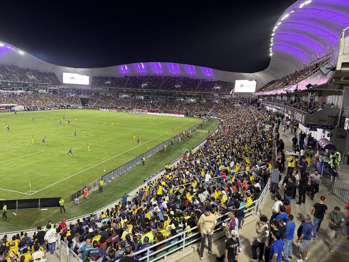 Mazatlán FC vs. América en El Encanto