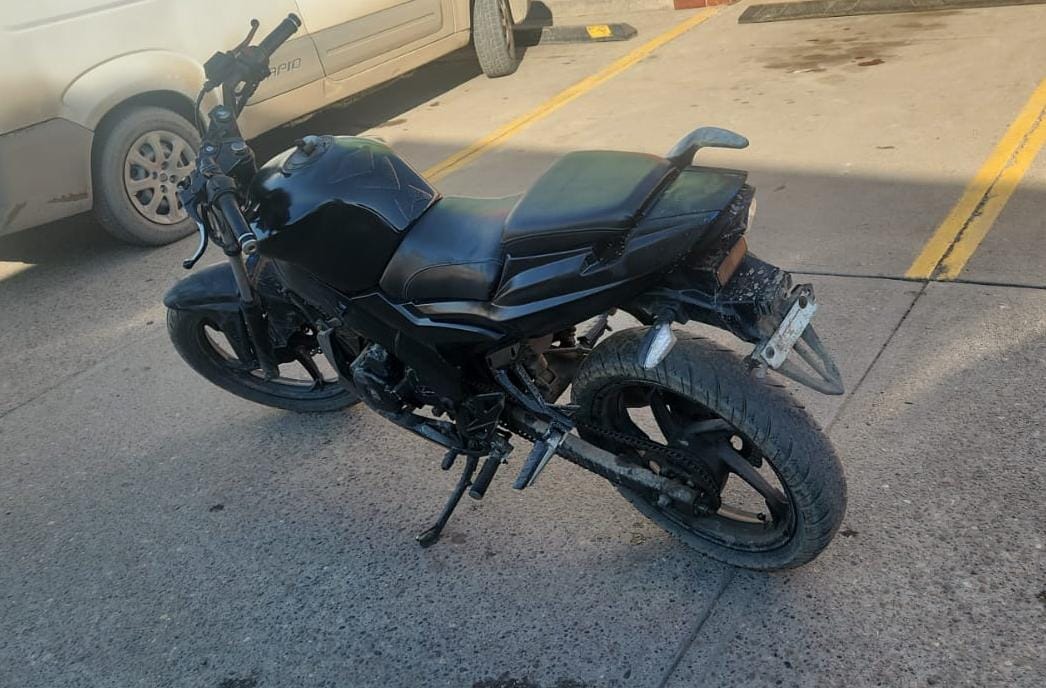 Moto robada asegurada en Mazatlán, Sinaloa