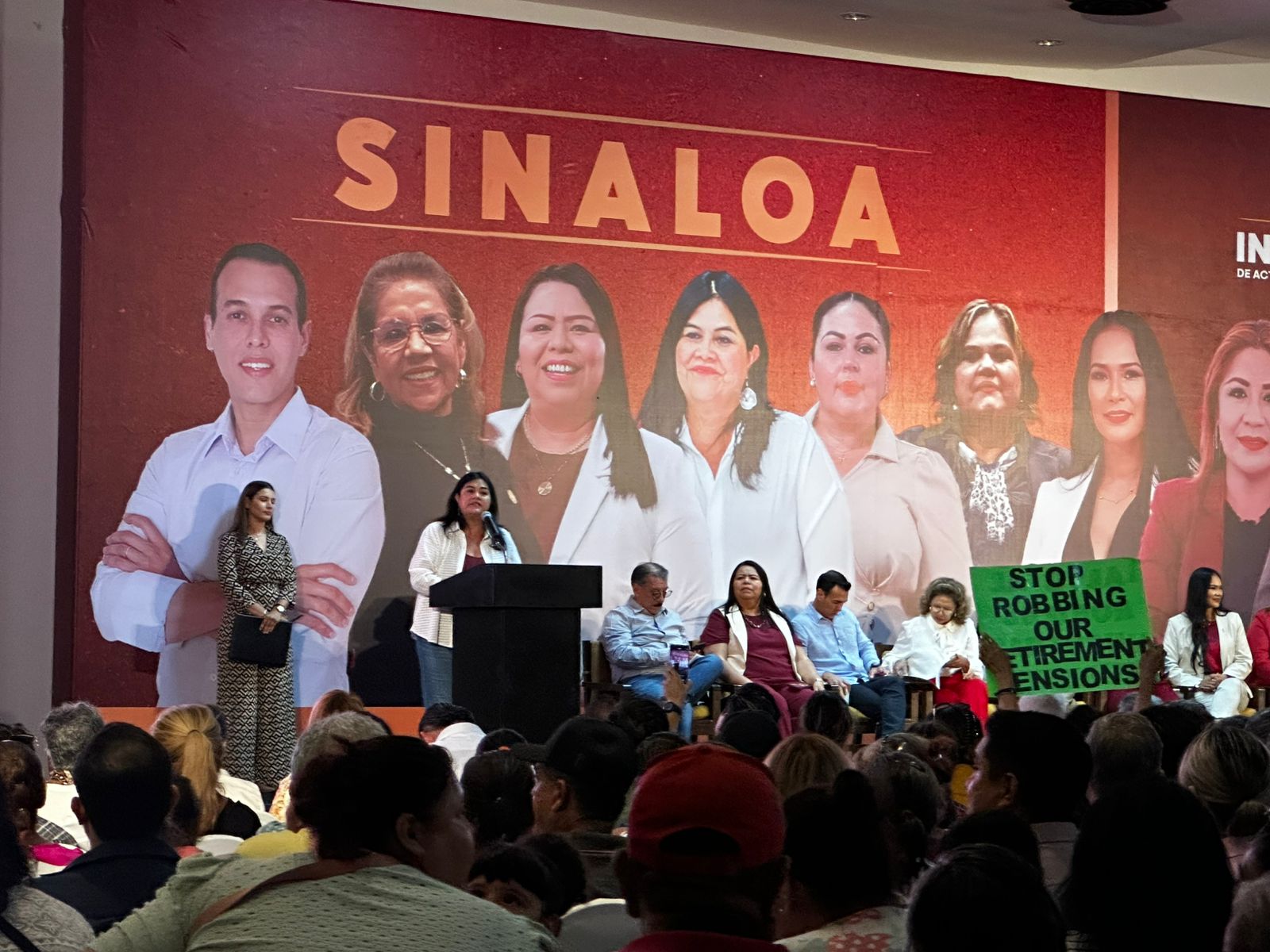 Facción de Morena muestra apoyo a Gerardo Vargas en Mazatlán