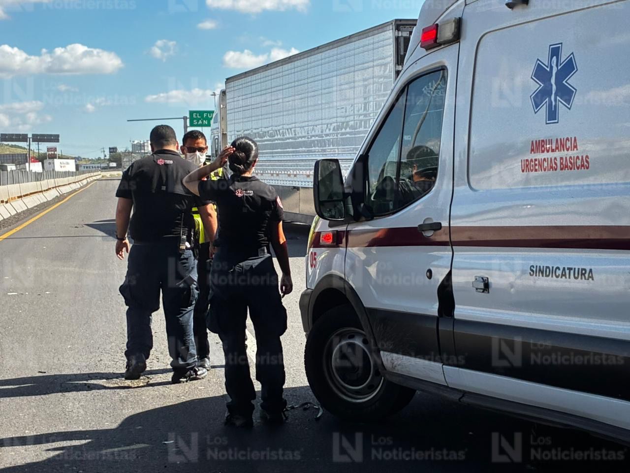 paramédicos dan servicios médicos prehospitalarios