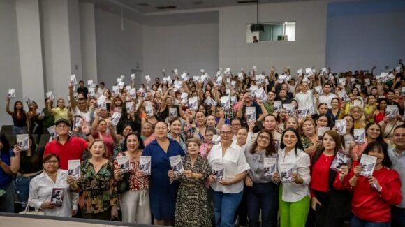 Graciela Domínguez y Felícita Pompa presentan foro de mujeres en Guasave, Sinaloa