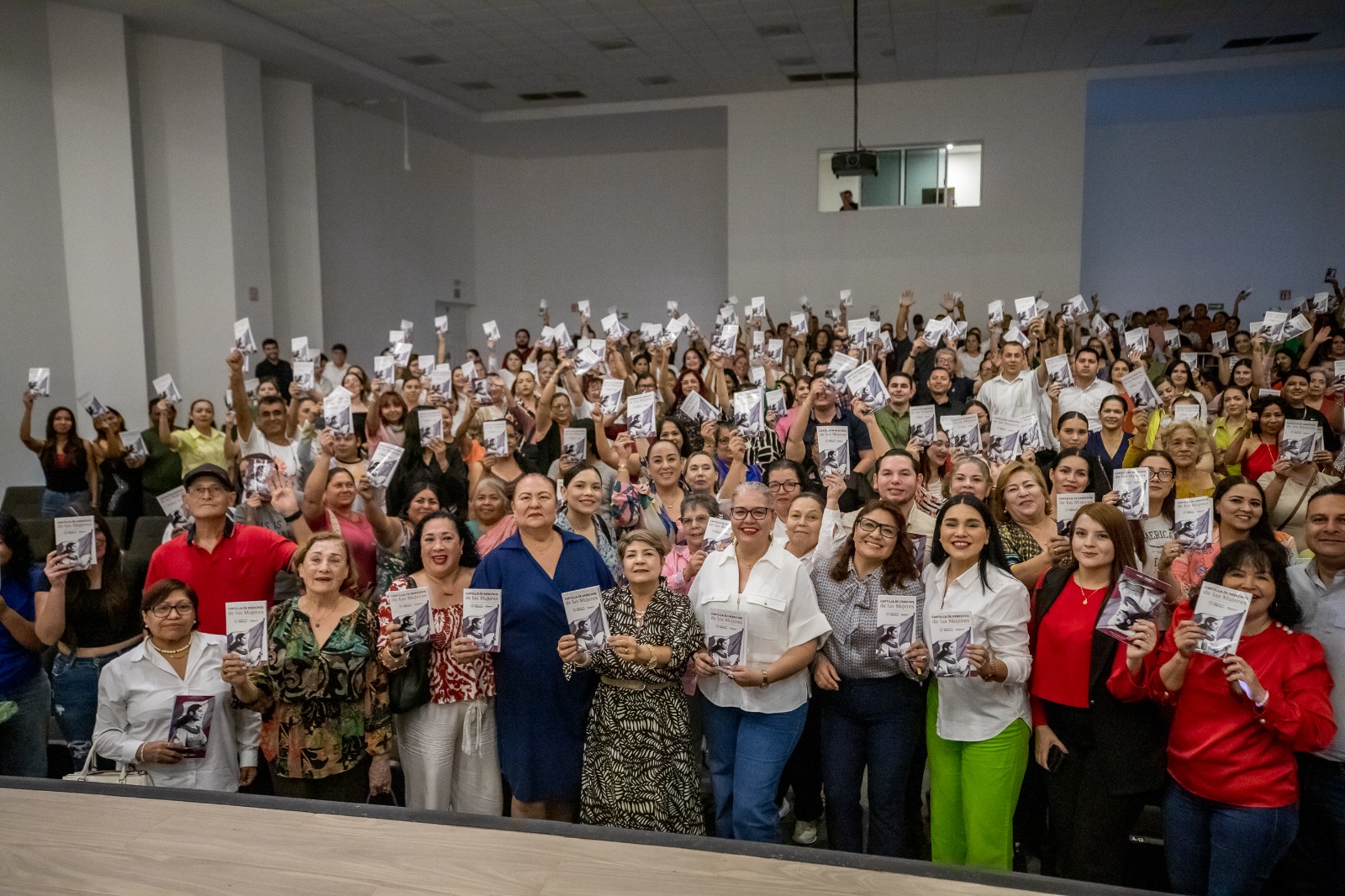 mujeres transformando igualdad justicia y derecho para todas