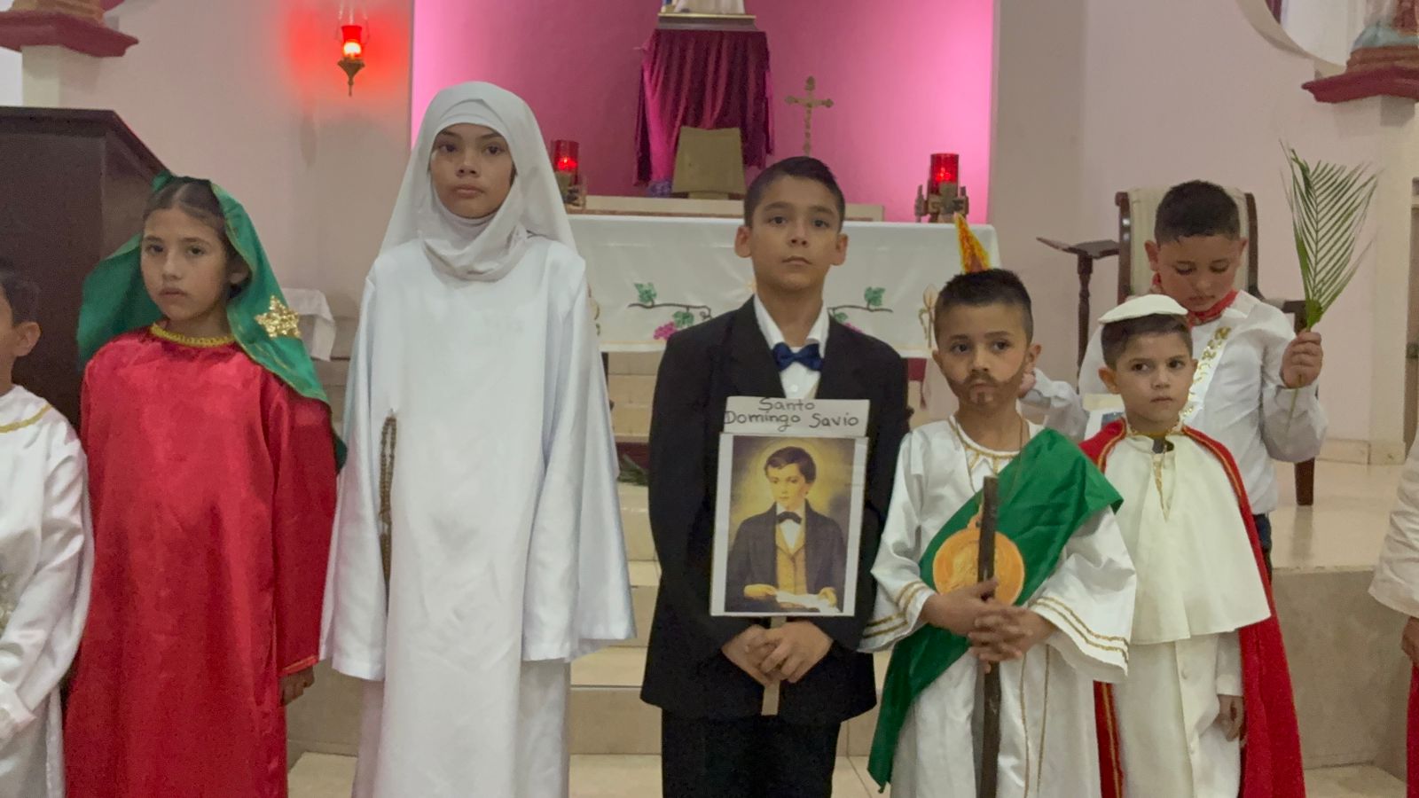 Niños se manifiestan contra el Halloween en Los Mochis, Sinaloa