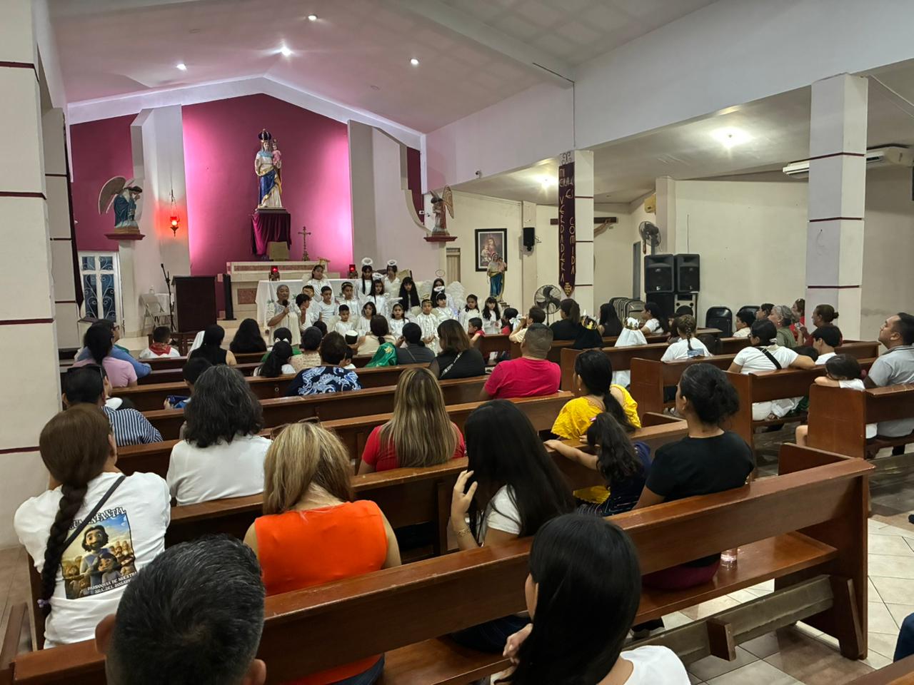 Niños se manifiestan contra el Halloween en Los Mochis, Sinaloa