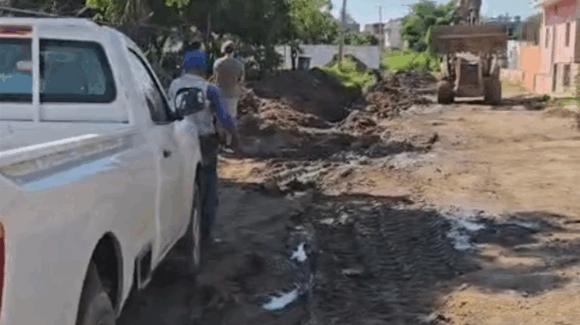 Denuncian vecinos de Hacienda del Mar en Mazatlán, Sinaloa, nuevas obras en terreno que reclaman como área verde