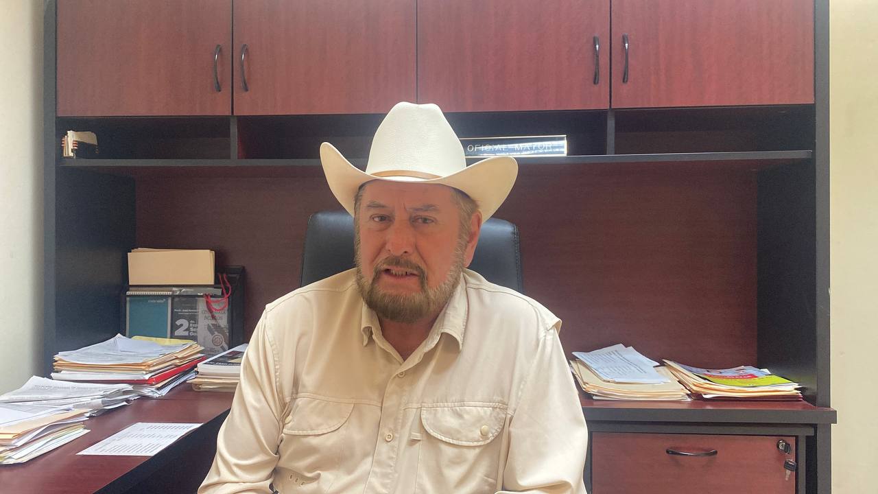 oficial mayor humberto galvez bernal