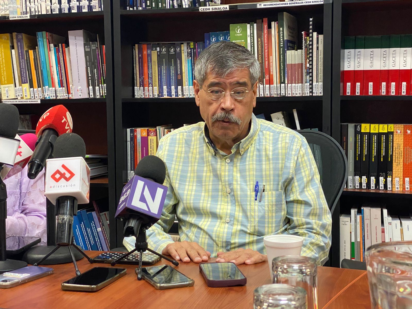 Óscar Loza