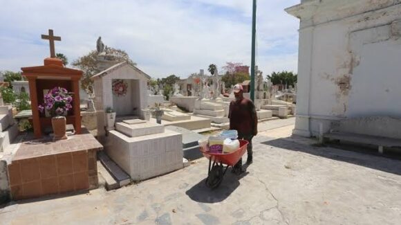 ¡Apúntale! Esto no se permitirá en panteones durante el Día de las Madres en Mazatlán, Sinaloa