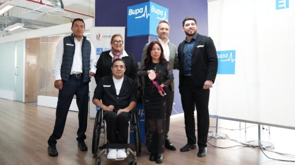 Sinaloense Luis Carlos López asiste a reunión de medallistas mundiales en CDMX