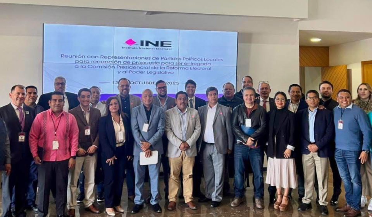 PAS en reunión con el INE