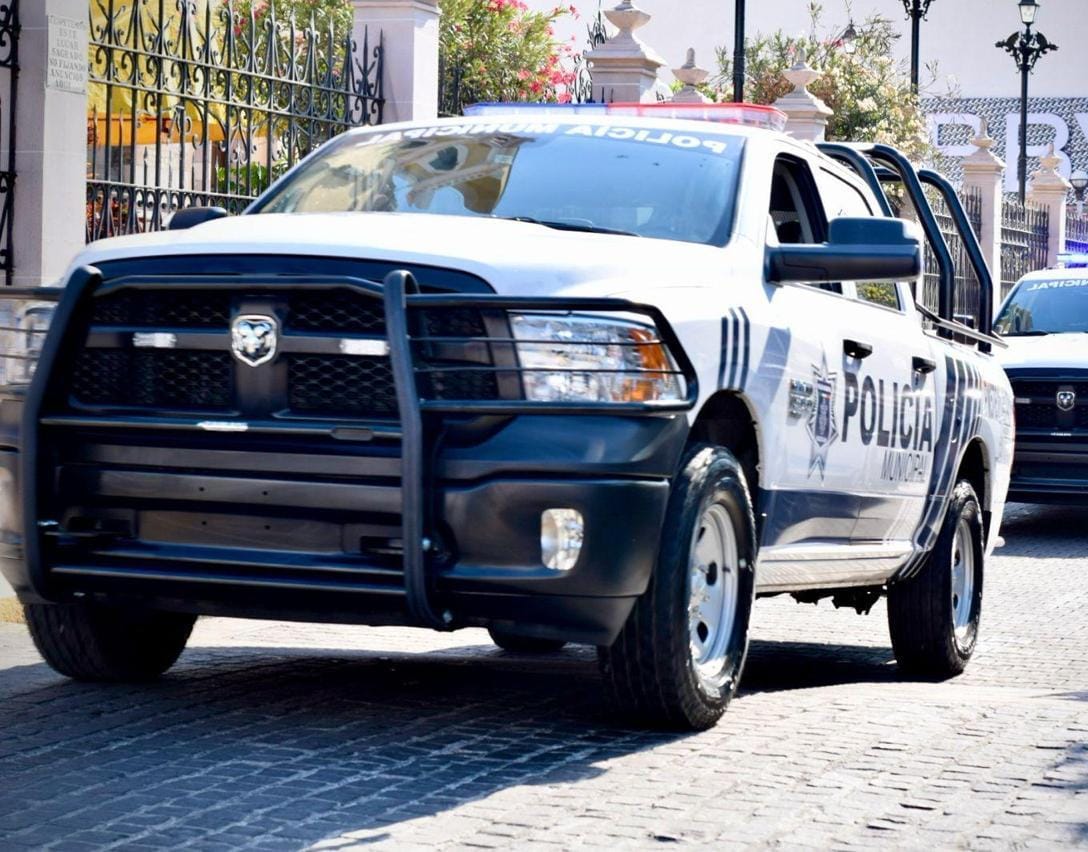Patrulla de la Policía Municipal en Mazatlán, Sinaloa. Foto temática