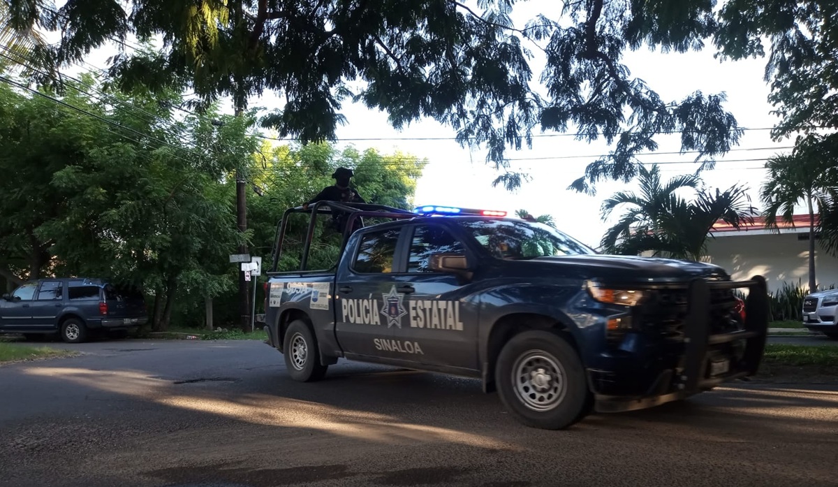 Operativo donde cuatro sujetos fueron detenidos en la Zona Dorada de Mazatlán