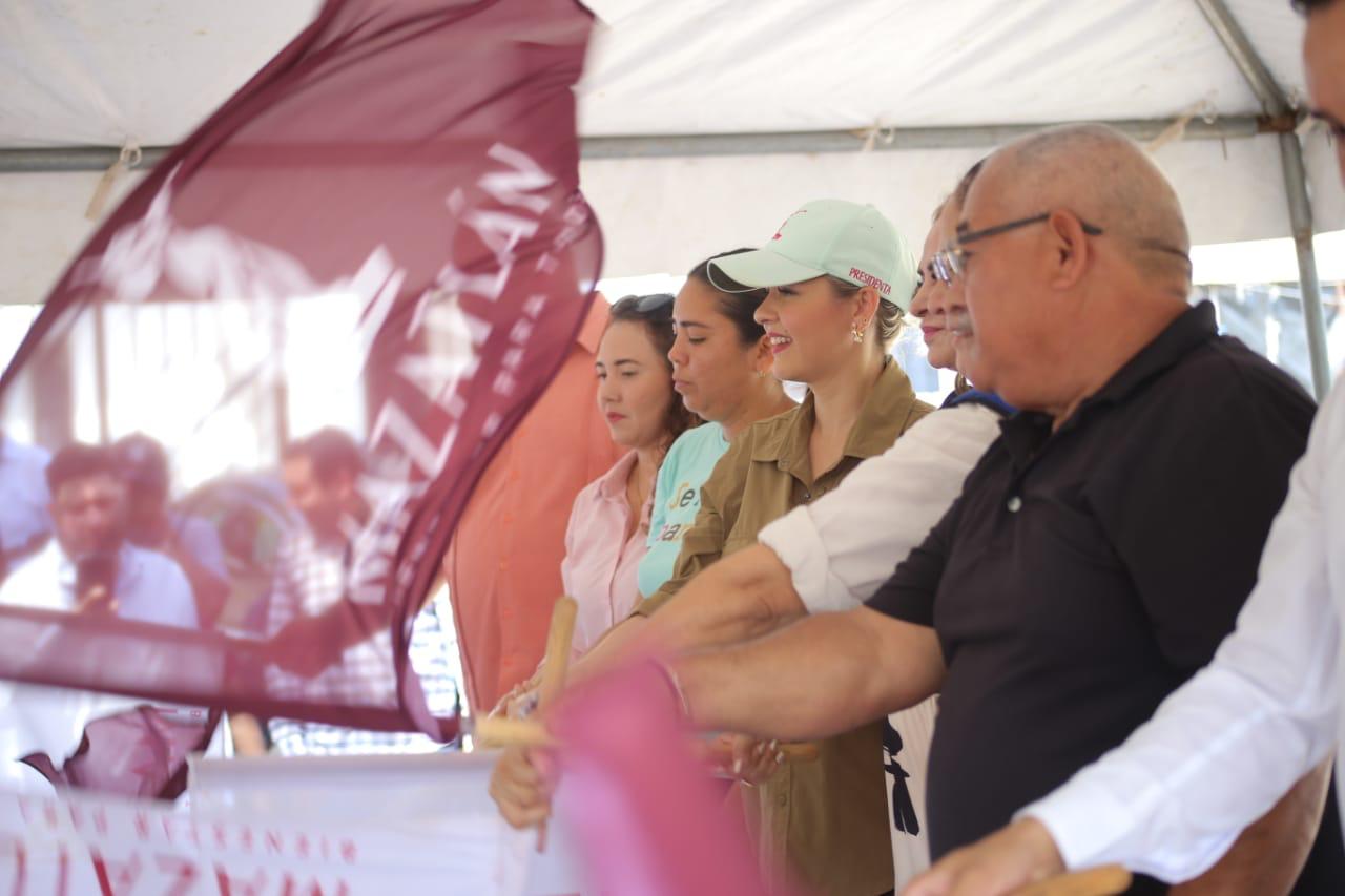 Inicia pavimentación de dos calles en Villa Unión, Mazatlán