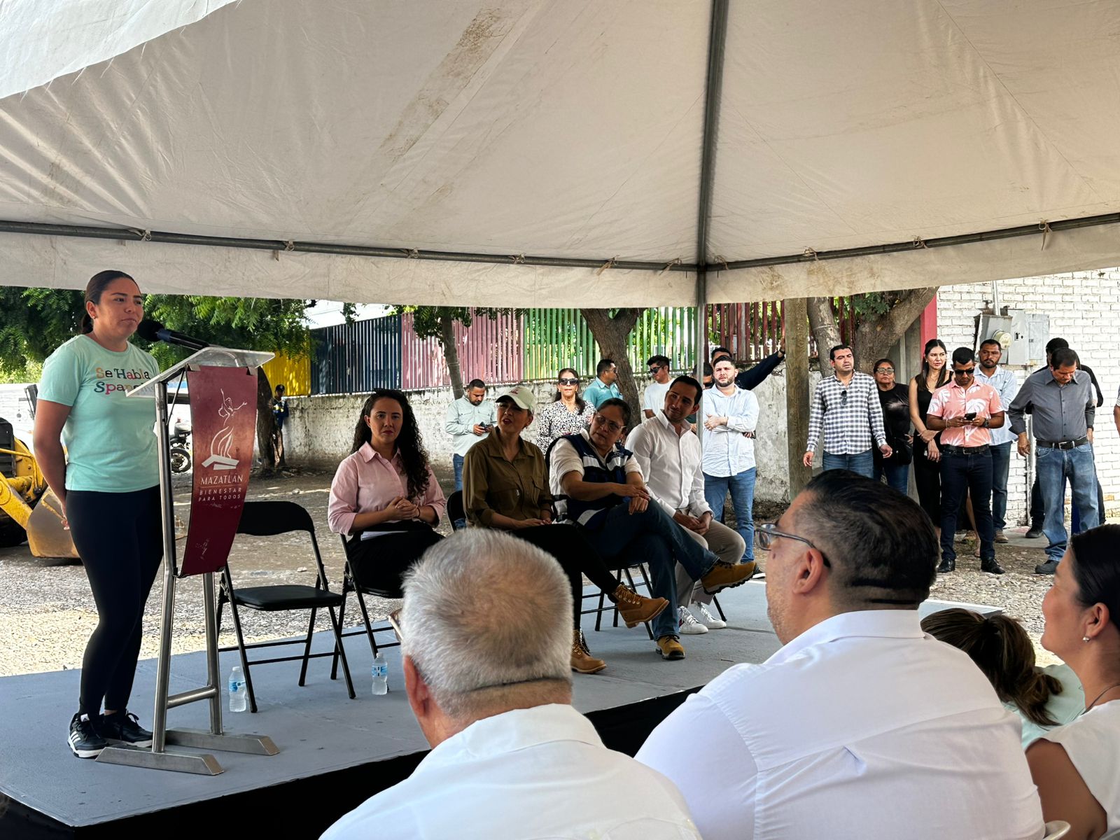Inicia pavimentación de dos calles en Villa Unión, Mazatlán