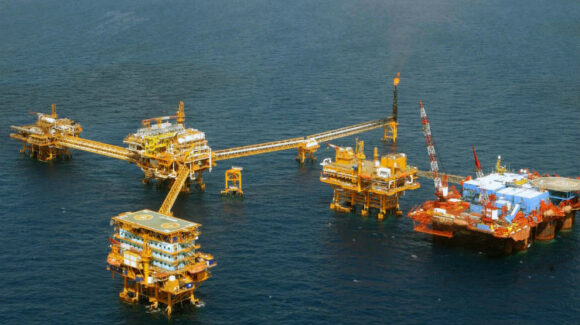 Grupo Carso invertirá 1 billón 991 mdd en pozos de Pemex; apuesta a largo plazo en Ixachi, Veracruz