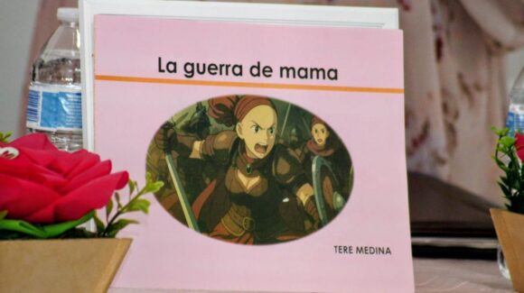 Presentan en Mazatlán, Sinaloa, el libro “La guerra de mama”, un testimonio sobre el cáncer de mama