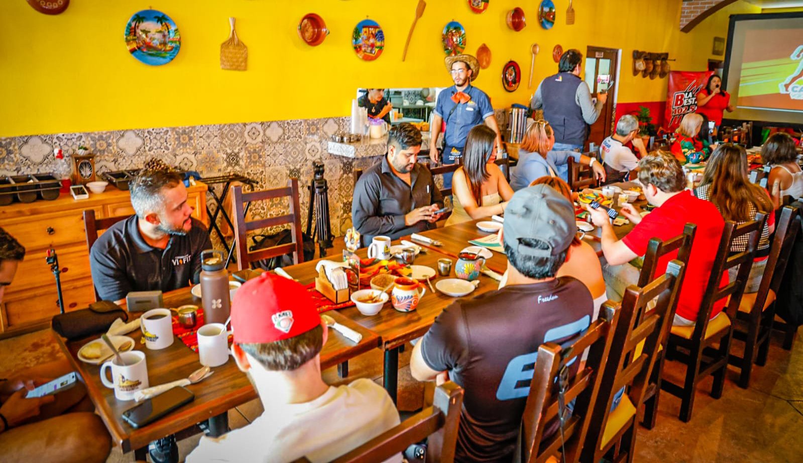 presentan la carrera valdez baluarte en sinaloa