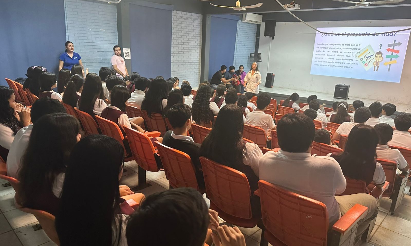 programas de prevencion y motivacion a estudiantes de nivel secundaria en mazatlan