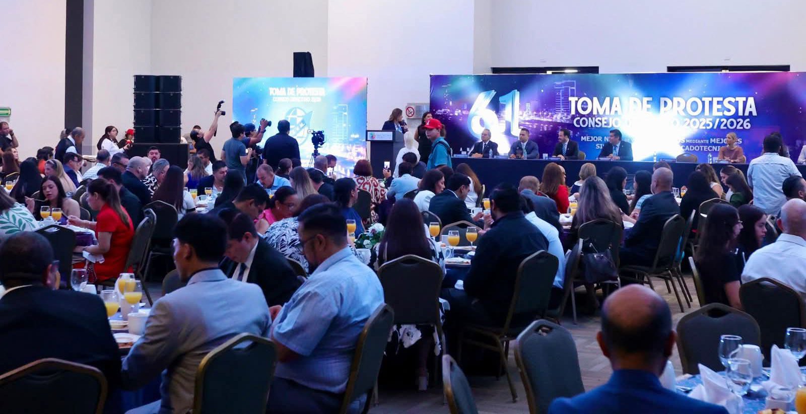 protesta el consejo directivo en mazatlan sinaloa evento