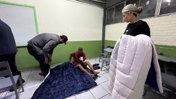 Siguen abiertos refugios temporales en El Fuerte, para atender cualquier contingencia por intensas lluvias