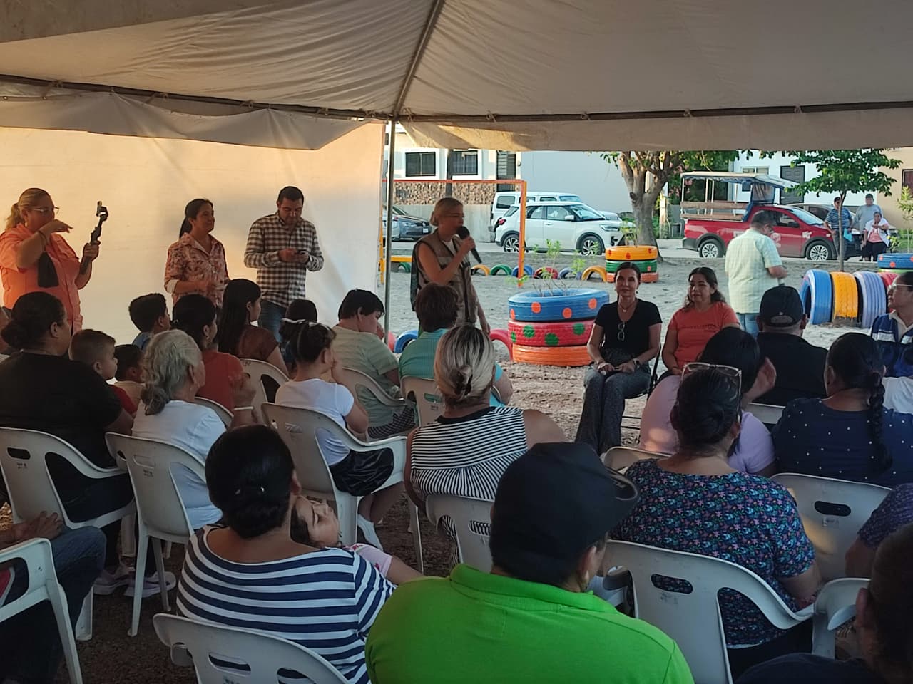 Inauguran predio rehabilitado en la Salinas de Gortari con Qué Bonito Mazatlán