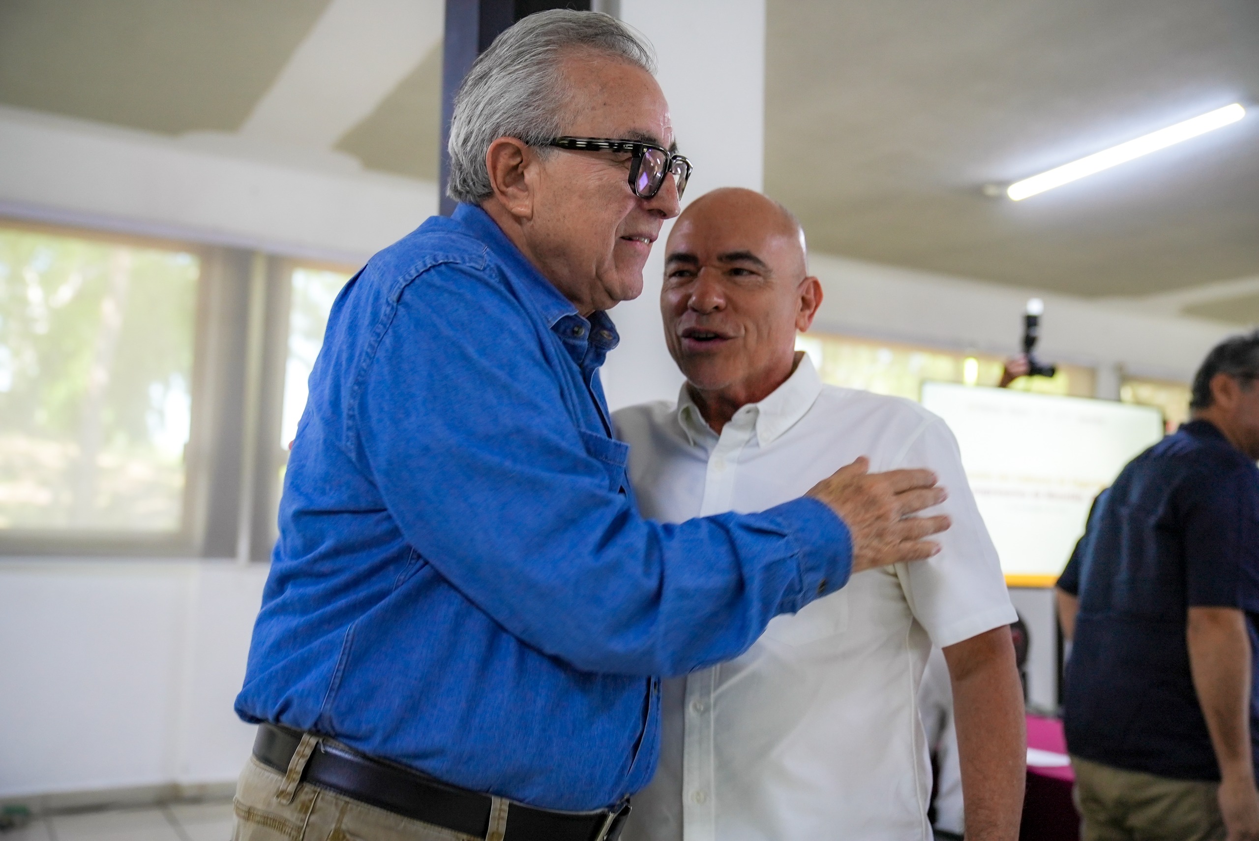 Reunión en Mazatlán gobernador y Harfuch