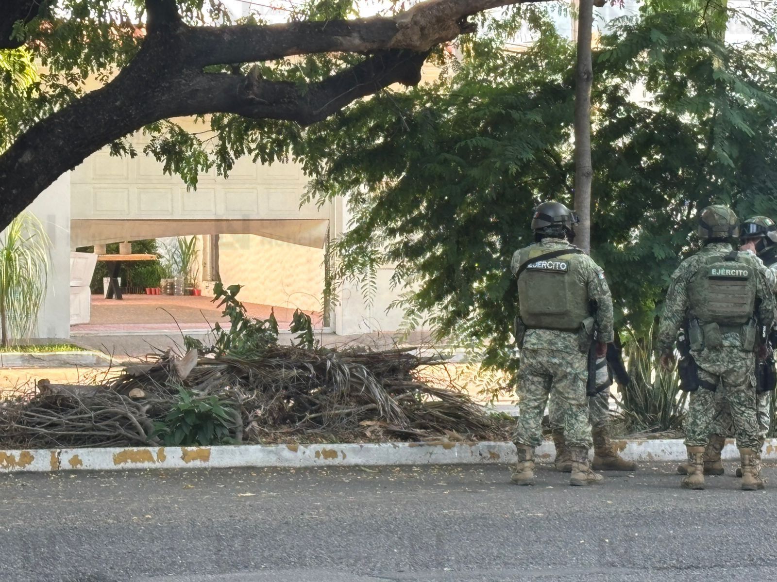 revientan residencia en el sector de las quintas en culiacan sinaloa