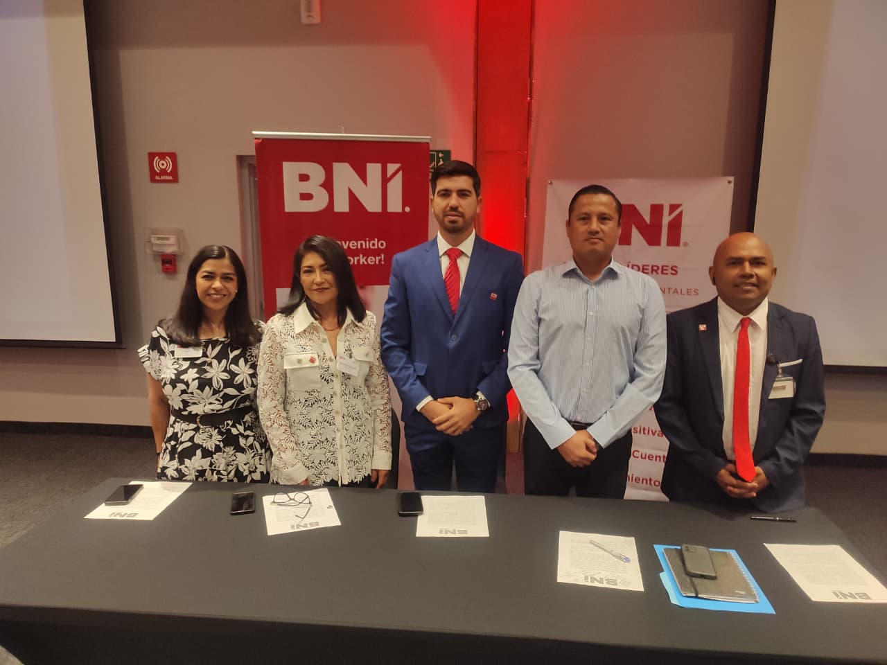 Rinde proteta Mesa Directiva de BNI Capítulo Mazatlán