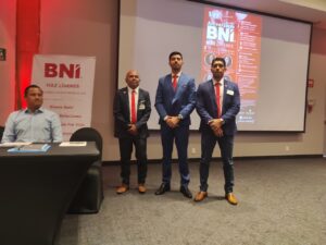 Rinde proteta Mesa Directiva de BMI Capítulo Mazatlán