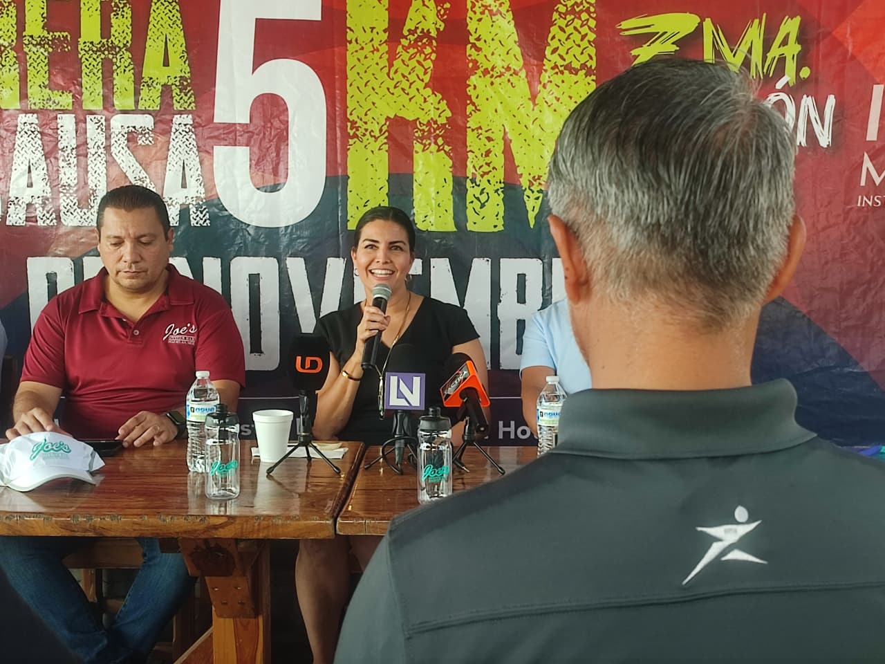 rueda de prensa Carrera con Causa Oyster Bar en apoyo del Imdem en Mazatlán