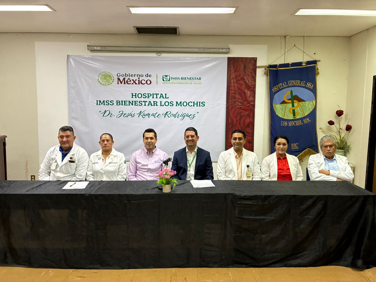 Rueda de prensa del personal médico del IMSS Bienestar Los Mochis