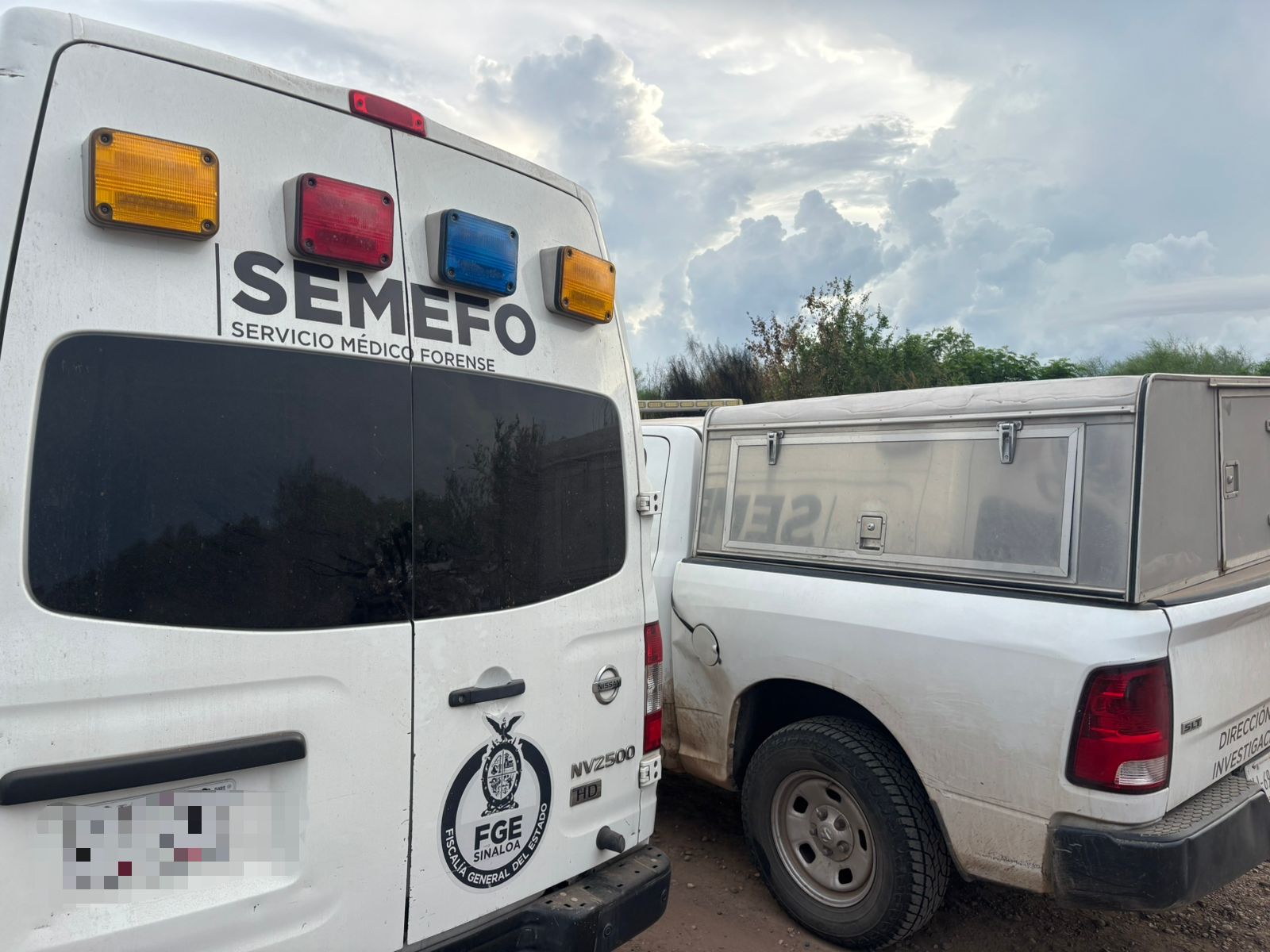 Vehículo de Semefo