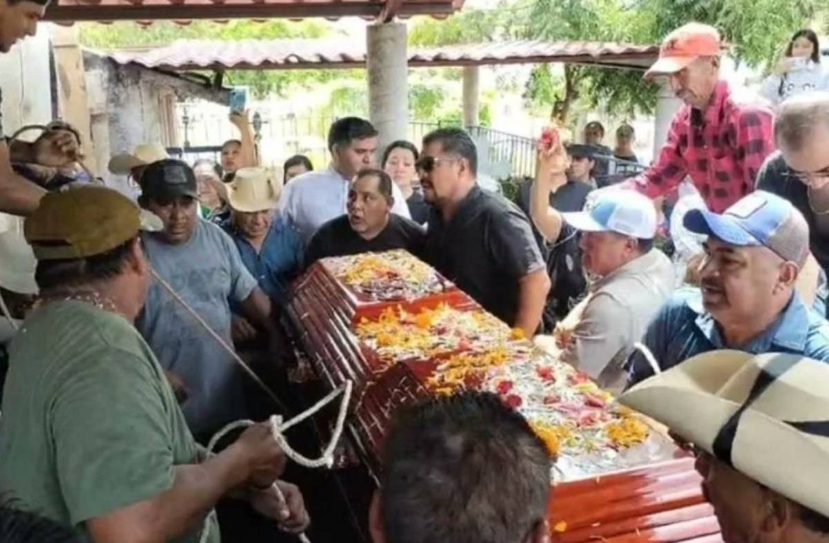 sepultan al padre Bertoldo Pantaleón en Changata