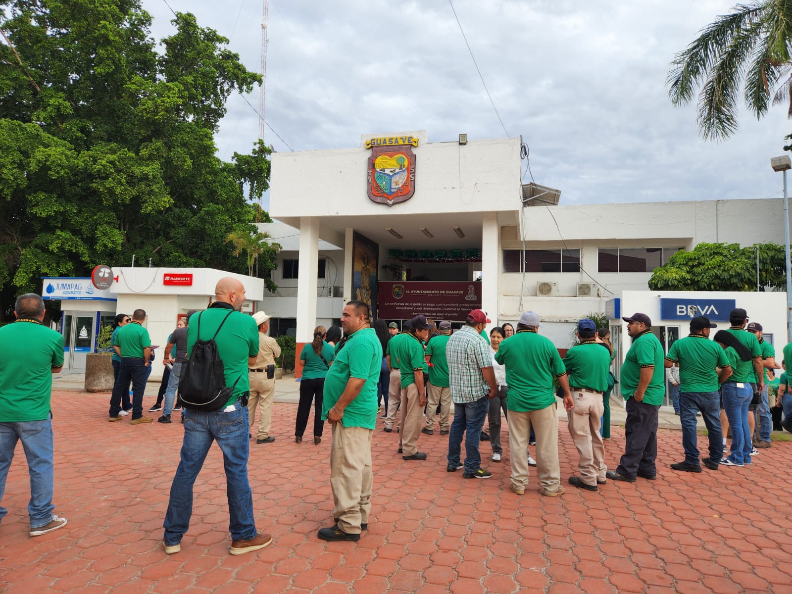 sindicalizados en guasave amanecieron en paro de labores