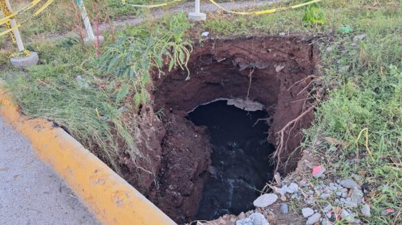 Arrancan interconexión del drenaje, Macario Gaxiola y Centenario, el punto de los trabajos en Los Mochis: Antonio Menéndez