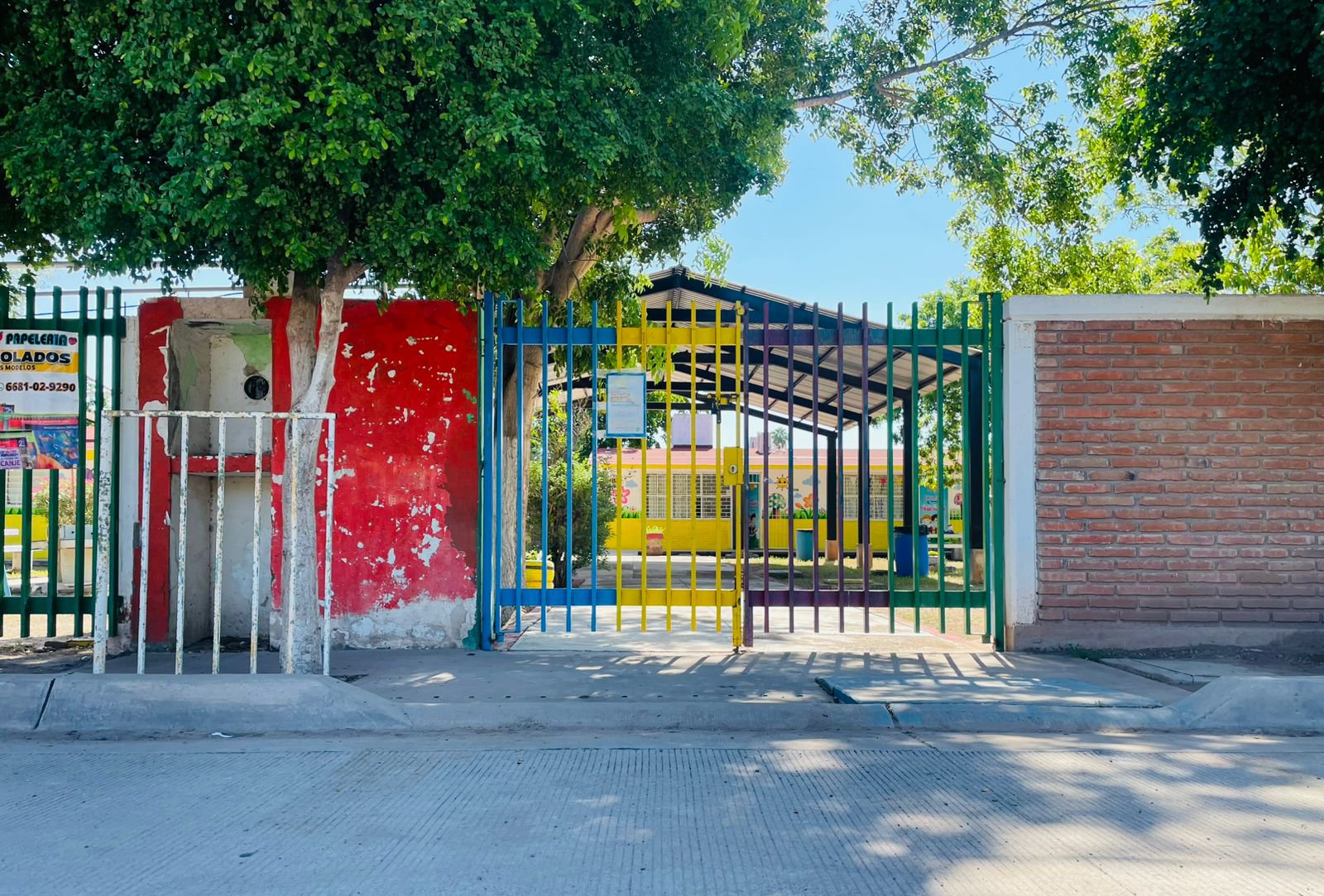 subestacion de luz quemada en kinder del campo uno en ahome sinaloa
